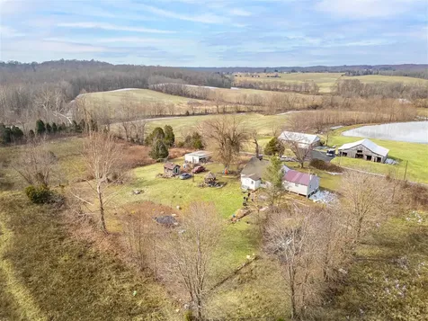 516 Belcher Lane Dunmor KY 42339