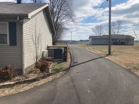 181 Ricky Allen Way Bremen KY 42325