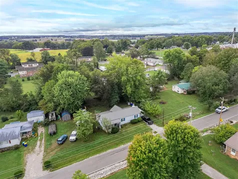 233 E Gallatin Street Adairville KY 42202