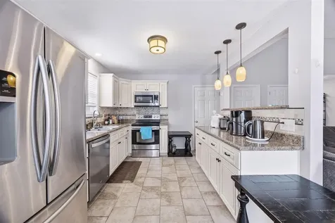 3447 Cave Springs Avenue Bowling Green KY 42104