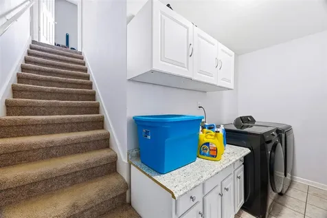 3447 Cave Springs Avenue Bowling Green KY 42104