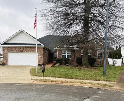 3434 Cool Water Court Bowling Green KY 42104
