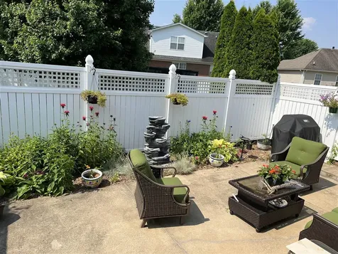 3434 Cool Water Court Bowling Green KY 42104