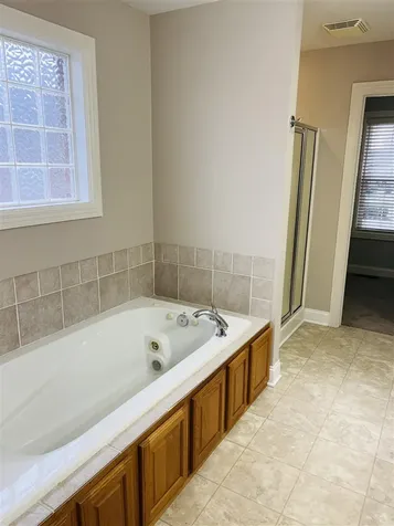 3434 Cool Water Court Bowling Green KY 42104