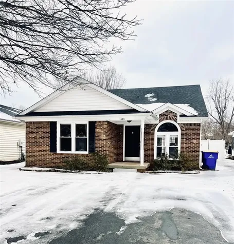 1635 Pleasant Way Bowling Green KY 42104