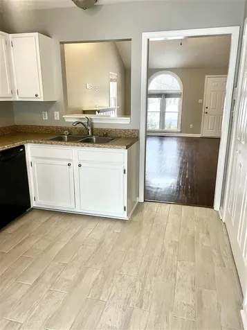 1635 Pleasant Way Bowling Green KY 42104