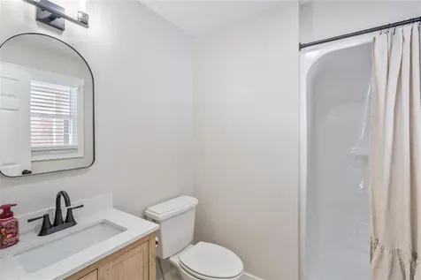 2425 Heather Drive Bowling Green KY 42104