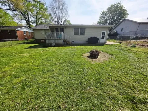174 Circle Drive Auburn KY 42206