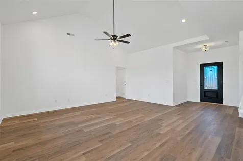 8740 Merrill Circle Bowling Green KY 42104