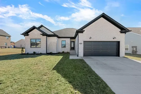 8758 Stuart Farm Avenue Bowling Green KY 42104