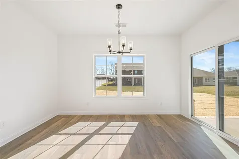 8758 Stuart Farm Avenue Bowling Green KY 42104
