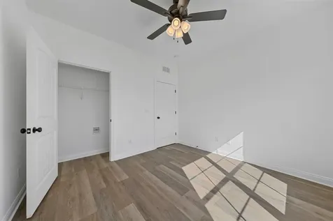 8737 Merrill Circle Bowling Green KY 42104