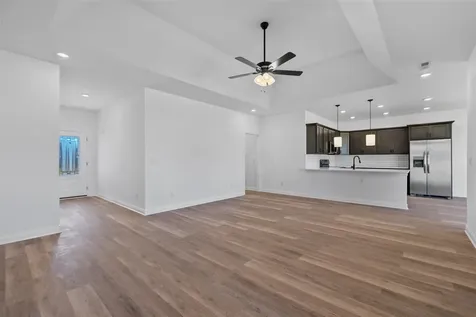 8737 Merrill Circle Bowling Green KY 42104