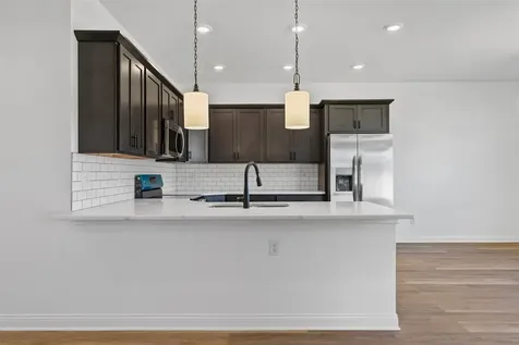 8737 Merrill Circle Bowling Green KY 42104