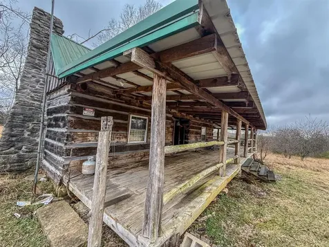7942 Priceville Road Munfordville KY 42722