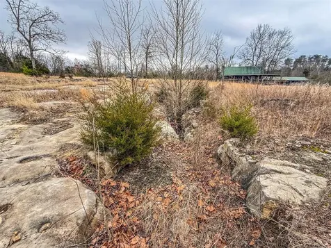 7942 Priceville Road Munfordville KY 42722