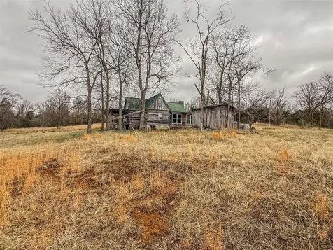 7942 Priceville Road Munfordville KY 42722