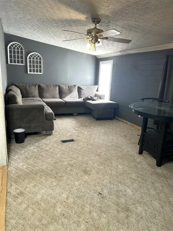 632 C W Jones Road Scottsville KY 42164