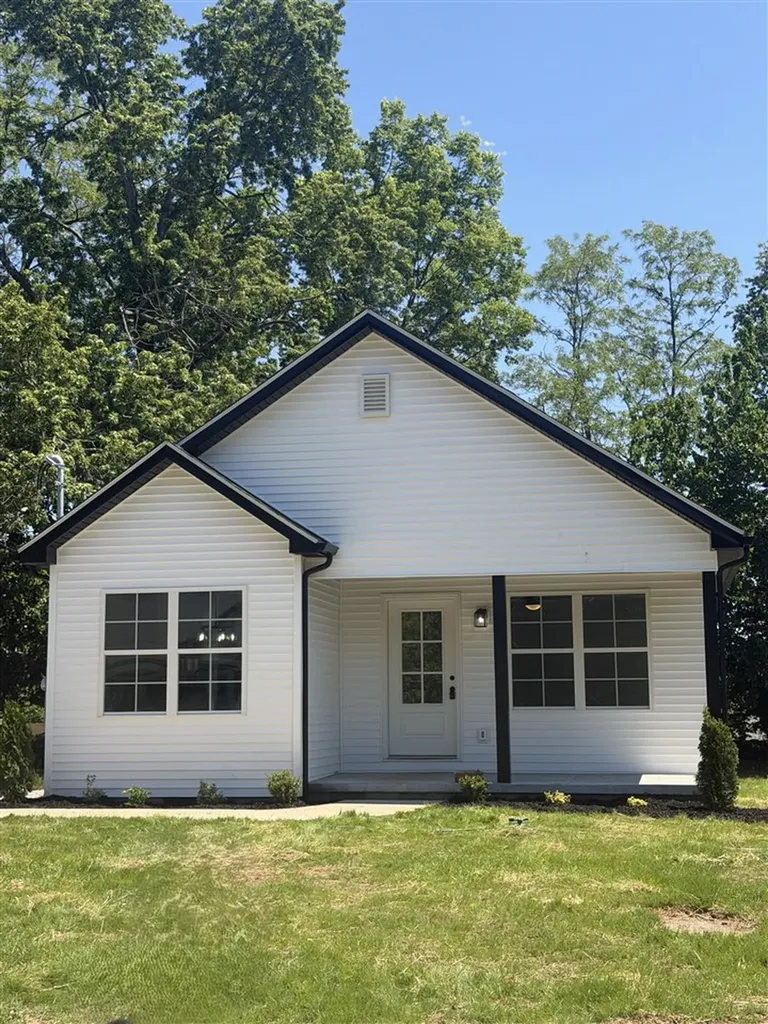 209 Bryan Street Glasgow KY 42141