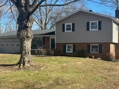 2756 Cheyenne Drive Bowling Green KY 42104