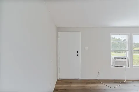20 Conner Hogan Lane Scottsville KY 42164