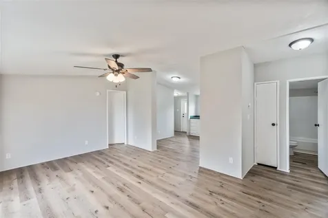 20 Conner Hogan Lane Scottsville KY 42164