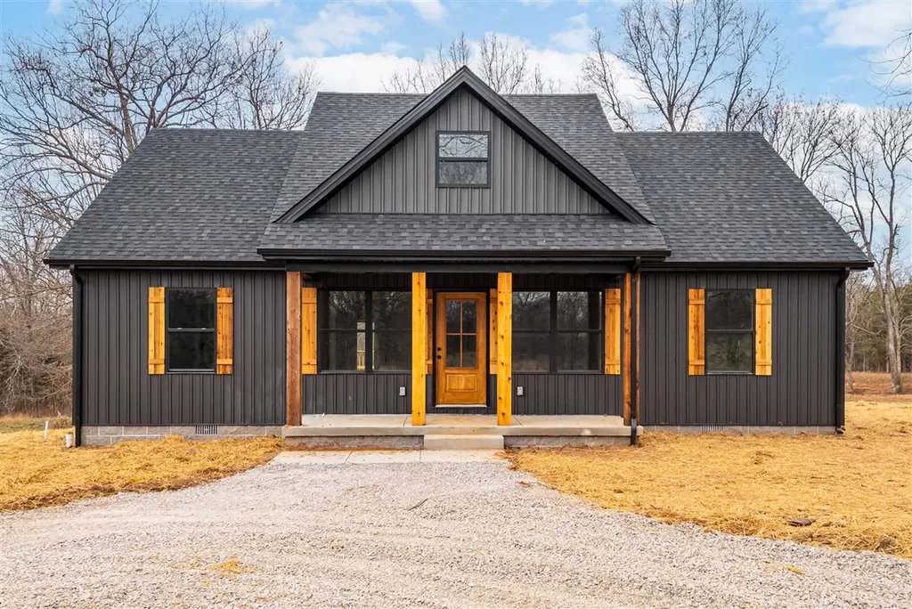 2863 Dennis Corinth Road Auburn KY 42206