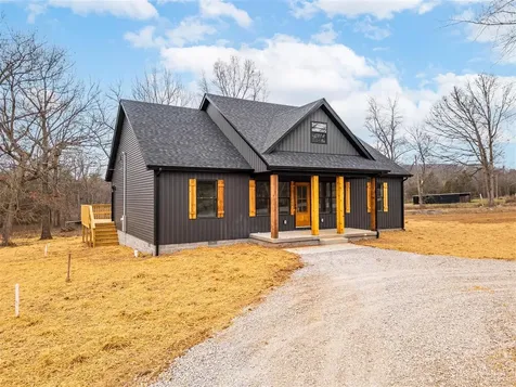 2863 Dennis Corinth Road Auburn KY 42206