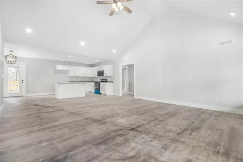 2863 Dennis Corinth Road Auburn KY 42206
