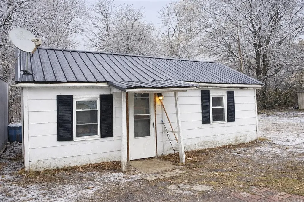 105 Rochester Avenue Bowling Green KY 42101