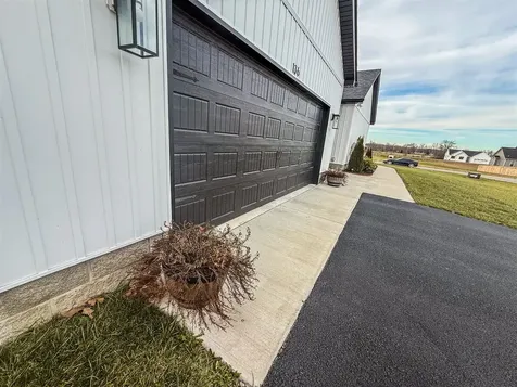 136 Greenbriar Lane Smiths Grove KY 42171