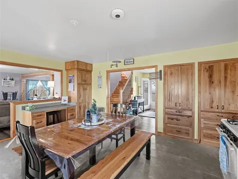 774 John Logsdon Road Munfordville KY 42765