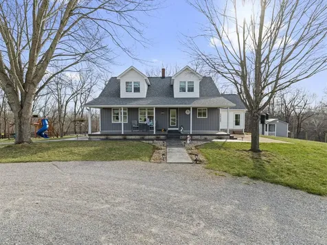 774 John Logsdon Road Munfordville KY 42765