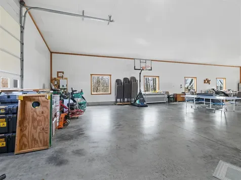 774 John Logsdon Road Munfordville KY 42765