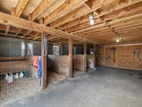 774 John Logsdon Road Munfordville KY 42765