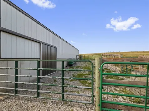 774 John Logsdon Road Munfordville KY 42765