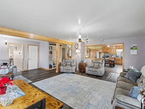 774 John Logsdon Road Munfordville KY 42765