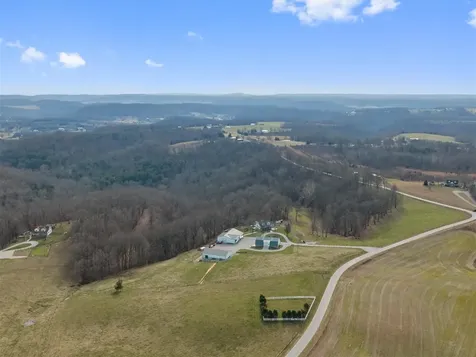 774 John Logsdon Road Munfordville KY 42765