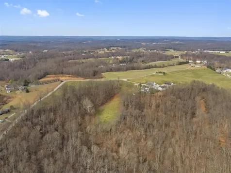774 John Logsdon Road Munfordville KY 42765