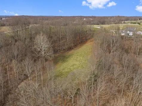 774 John Logsdon Road Munfordville KY 42765