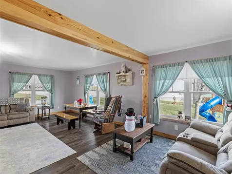 774 John Logsdon Road Munfordville KY 42765