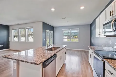 7210 Eagle Stone Lane Bowling Green KY 42101