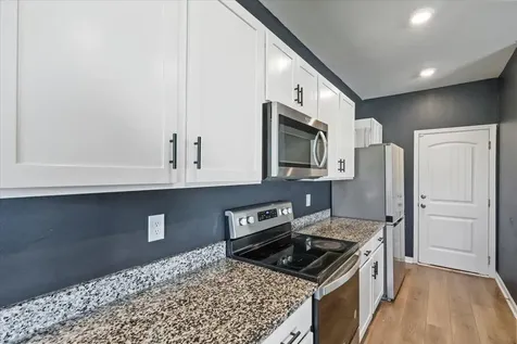 7210 Eagle Stone Lane Bowling Green KY 42101