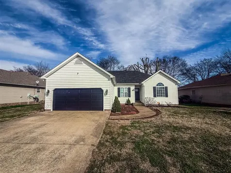 1424 Trillium Lane Bowling Green KY 42104