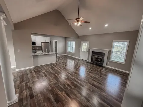 1424 Trillium Lane Bowling Green KY 42104