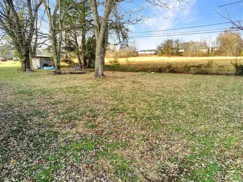 711 Riverside Drive Glasgow KY 42141