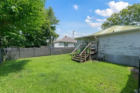 204 Mckenna Street Glasgow KY 42141