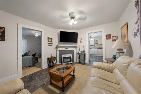 204 Mckenna Street Glasgow KY 42141