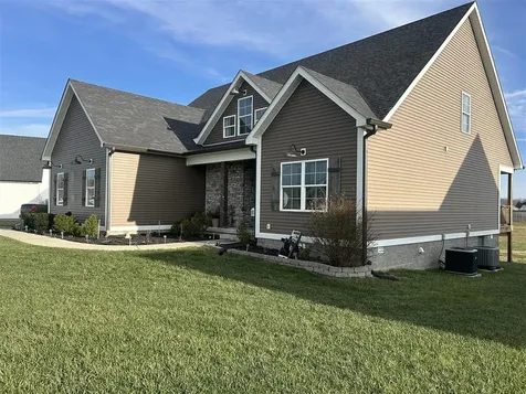 23 Cornerstone Drive Alvaton KY 42122