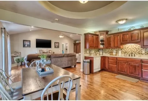 205 Williams Greenville KY 42345